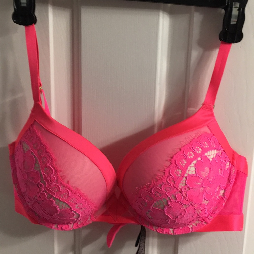 Victoria’s Secret Bra
